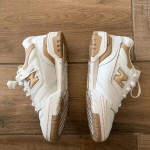 New Balance 550 Sneakers